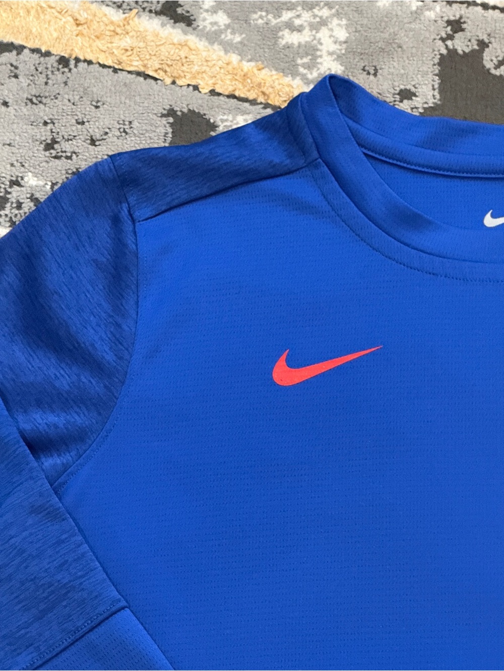 Nike DePaul Blue Demons NCAAW Basketball Dri Fit Long Sleeve T Shirt Womens M - Picture 4 of 10